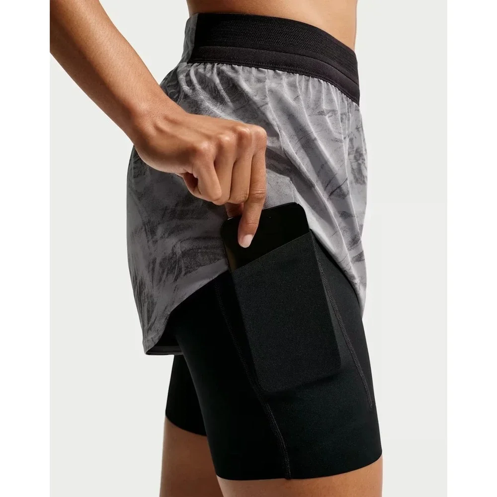 Nike Swift Mid Rise 2-in-1 Reflective Running Shorts Womens Small HV2916 036